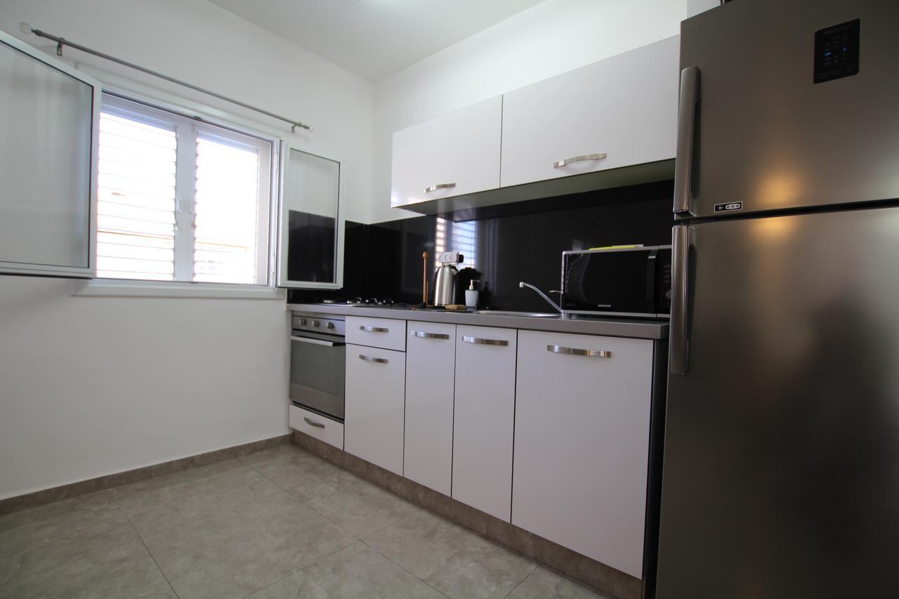 Arendaizrail Apartments - Khana Szenes Street 29 บัตยัม ภายนอก รูปภาพ